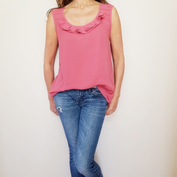 Banana Republic Tops - BANANA REPUBLIC Sleeveless Top Size M